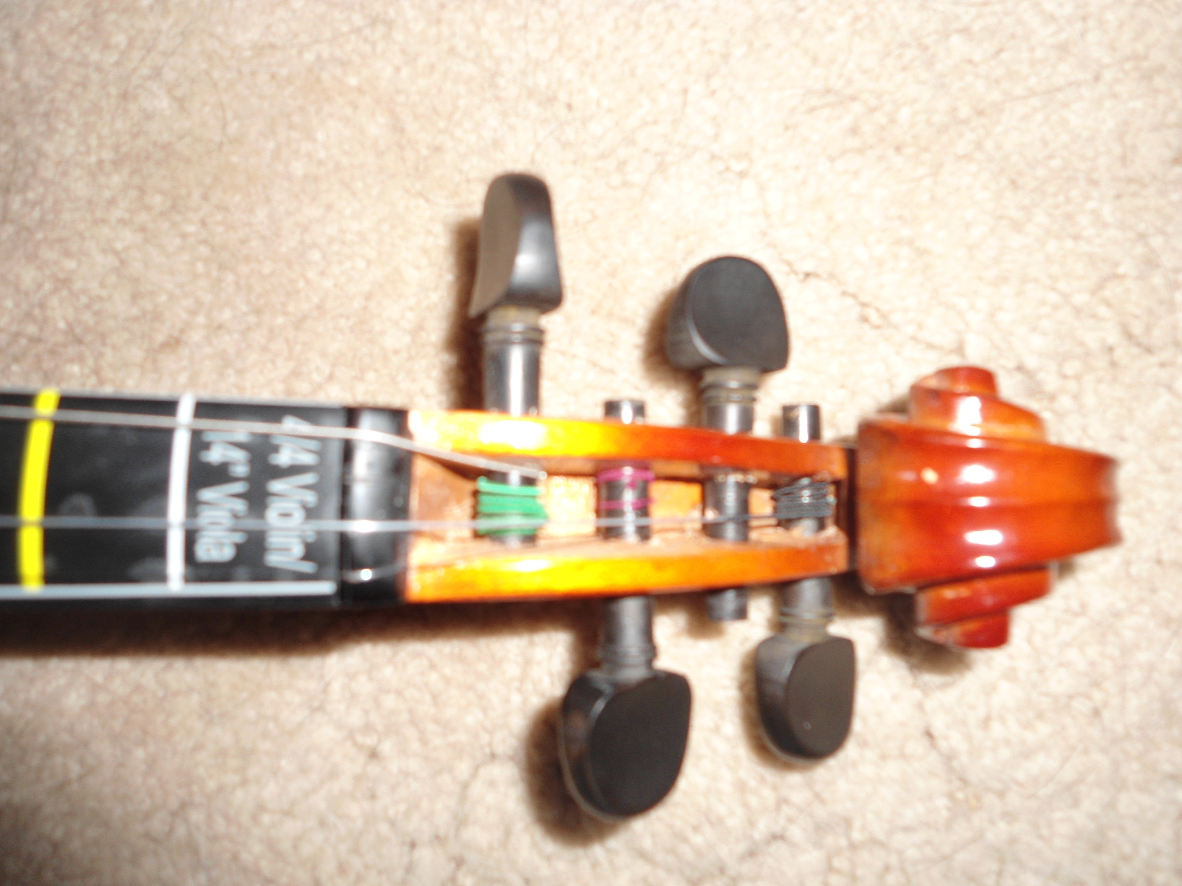 El-cheapo-violin-003.JPG