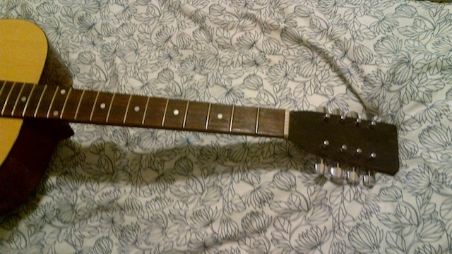 MC2Bnut-headstock-1.jpg