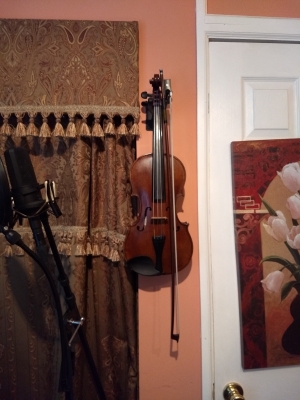 violin-hanger.jpg